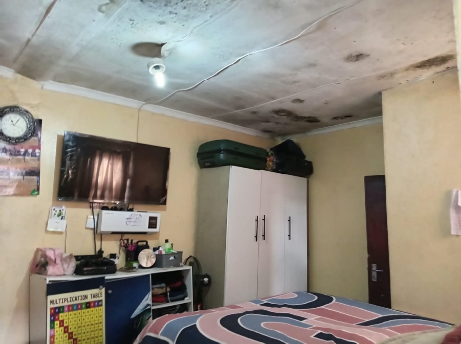 11 Bedroom Property for Sale in New Brighton Eastern Cape